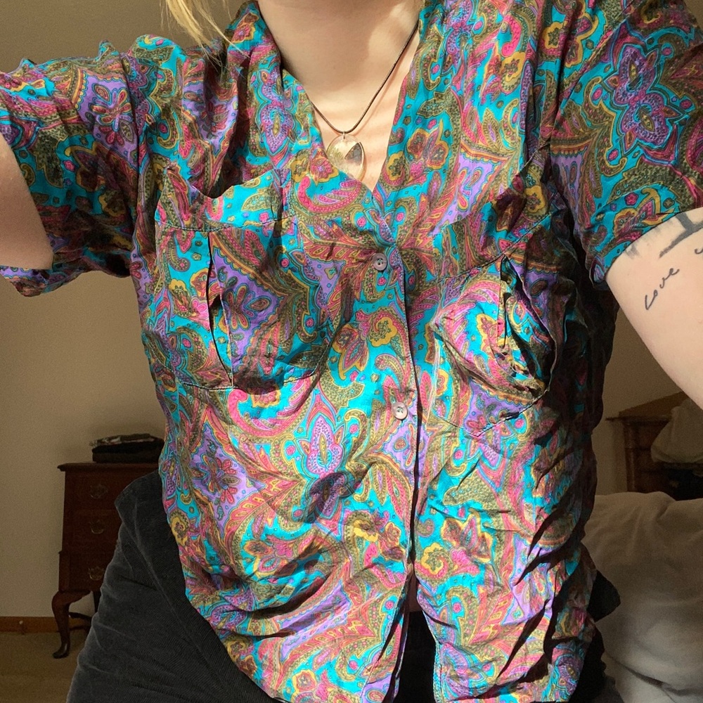 Paisley short sleeve blouse